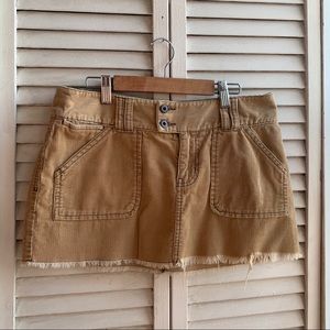 Tan vintage low rise Roxy corduroy mini skirt